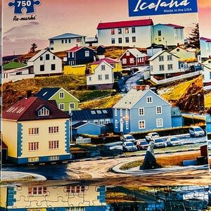 🧩 750 piece Re-marks “Iceland” puzzle with poster. Complete.